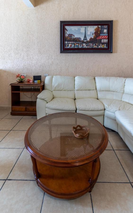 Hotel Casa Garatusa Yuriria Eksteriør billede