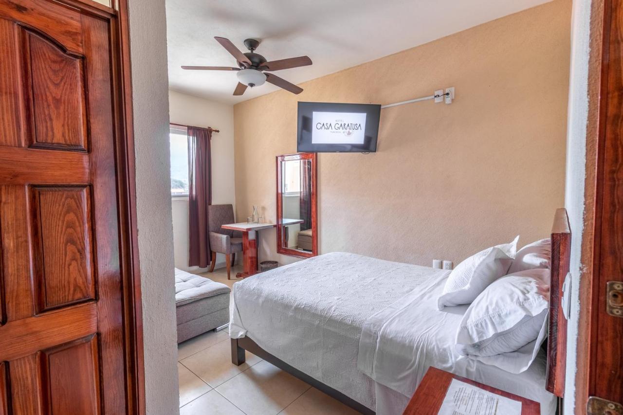 Hotel Casa Garatusa Yuriria Eksteriør billede